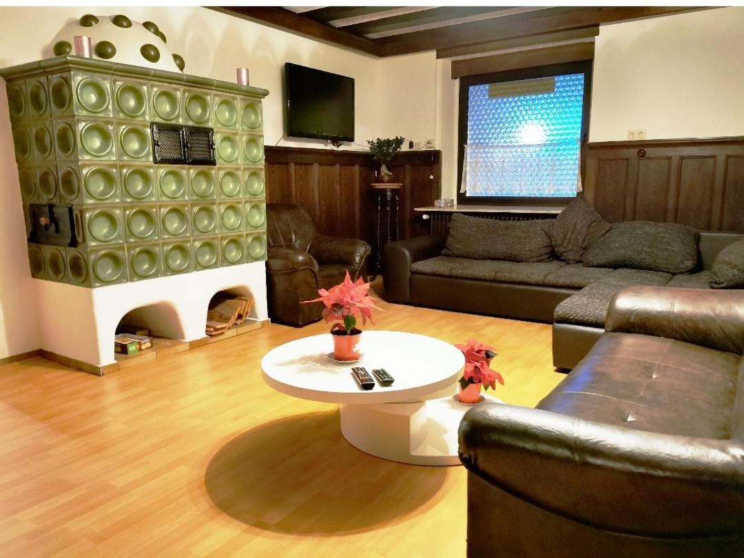Grosse Wohnung Im Odenwald 1 쇠나우 외부 사진